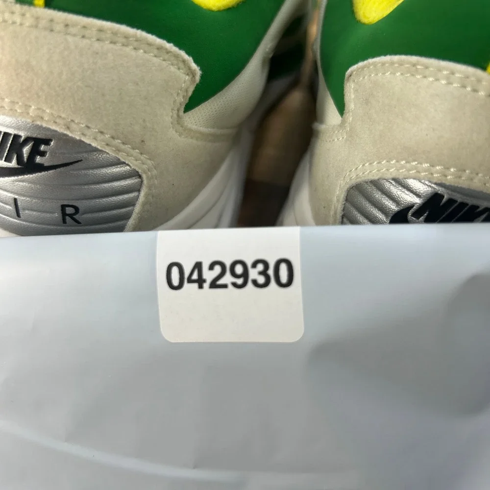 Nike Air Max Solo Oregon Ducks Green Yellow White FZ4837-001 Mens Size 12